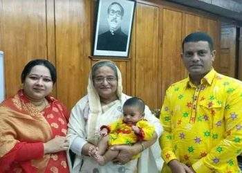 একটি মাত্র ছবিতেই তোলপাড় ॥ এসপি হারুন নিয়ে গুঞ্জন