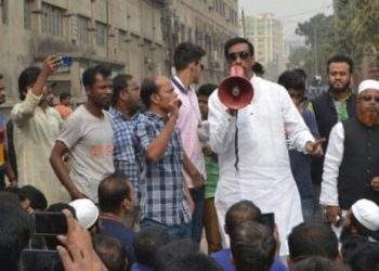 শামীম ওসমানের নির্দেশনায় শ্রমিকদের মাঝে স্বস্তি