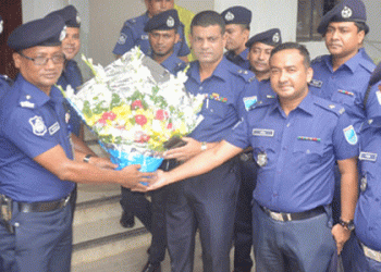 এসপি আনিসুরের জন্মদিনের আনন্দ ফিকে!