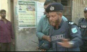 ফতুল্লায় শ্রমিক তান্ডব, ওসি সহ আহত অর্ধশত