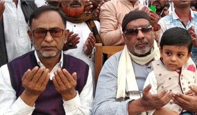 মহাজোটের প্রার্থীর জন্য বিএনপি নেতার দোয়া