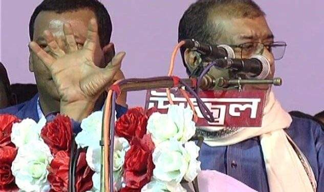 এক পাশে চন্দন অপর পাশে শকু ভোট চাইলেন সেলিম