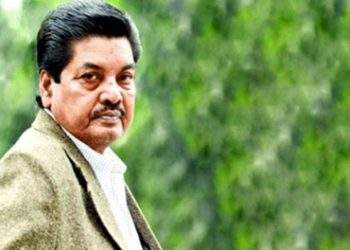 চলেই গেলেন আমজাদ হোসেন