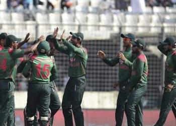 সহজ জয়ে ওয়ানডে সিরিজ বাংলাদেশের