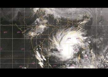 মংলা ও পায়রায় ৭ এবং চট্টগ্রামে ৬ নম্বর বিপদ সংকেত