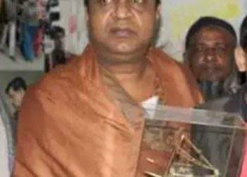 ফতুল্লা থানার ভেতরে মারধর ! মীর সোহেলের বিরুদ্ধে মামলা