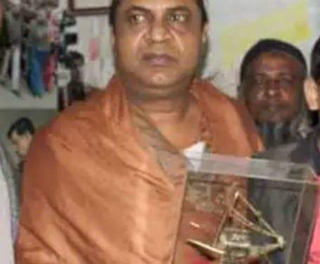 ফতুল্লা থানার ভেতরে মারধর ! মীর সোহেলের বিরুদ্ধে মামলা