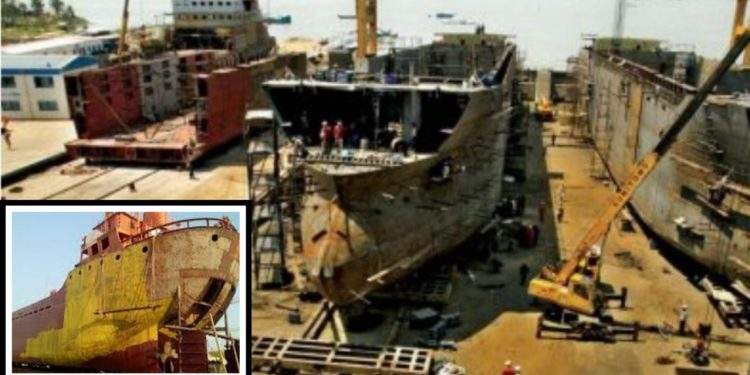 বন্দরে ডকইয়ার্ডে জাহাজের নিচে দুই শ্রমিক চাপা, আহত ৪