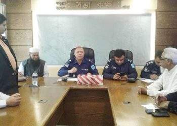 ফতুল্লা থানায় ‘ওপেন’  নাকি ‘গোপন’ মিটিং অনুষ্ঠিত হলো ?