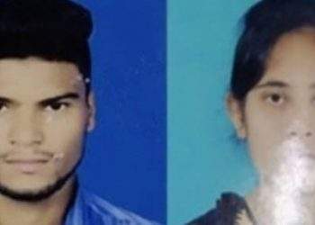 স্ত্রীকে বাঁচাতে গিয়ে স্বামীও মুত্যু পথযাত্রী