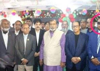 রাজাকারপুত্রকে সঙ্গে নিয়ে মুক্তিযোদ্ধাদের নৌ-বিহার ! এ লজ্জা কার ?