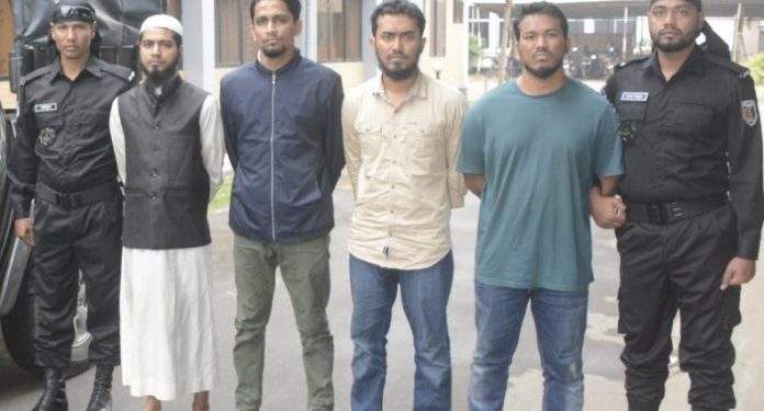 ফতুল্লা থেকে জেএমবির সক্রিয় ৪ সদস্য গ্রেফতার
