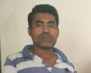 সিদ্ধিরগঞ্জে শিশু ধর্ষণ চেষ্টাকারীকে গণধোলাই