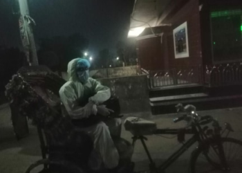 রূপসীতে বর্বরতা : ক‌রোনা আক্রান্তকে তাড়ালো কাইল্লা নূরা ও রিপন !