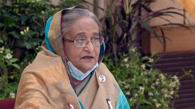 করোনাভাইরাস থেকে মানুষকে সুরক্ষা দিতে সরকার প্রাণপণ চেষ্টা চালাচ্ছে: প্রধানমন্ত্রী