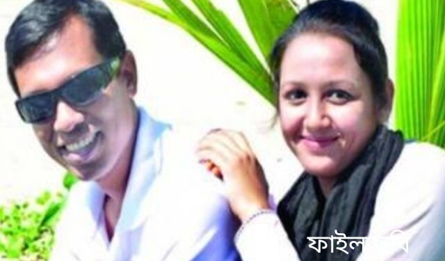 ‘তুই কোপালি ক্যান’