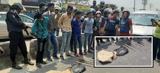 নারায়ণগঞ্জে ব্যাংক ডাকাতির প্রস্তুতিকালে অস্ত্রসহ আটক ৫