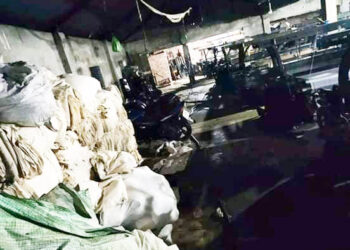 আড়াইহাজারে টেক্সটাইল মিলে দূর্বৃত্তদের অগ্নী সংযোগ