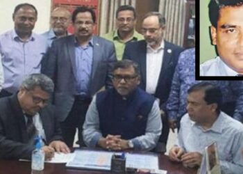 দূর্ণীতি চাপা দিতেই ওএসডি করা আমিনুলের প্রাইজ পোস্টিং !