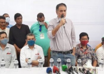 তল্লা ট্রাজেডি : স্বজনদের খাদ্য সামগ্রী দিলো বিসিবি