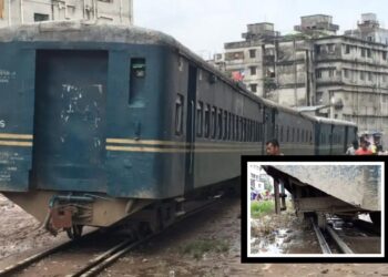 ট্রেন চলাচল ফের শুরু, লাইনচ্যুতির ঘটনা কি নাশকতা ?