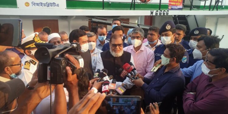 মুক্তিযুদ্ধের স্মৃতি `যুদ্ধজাহাজ আকরাম’ সংরক্ষণের উদ্যোগ