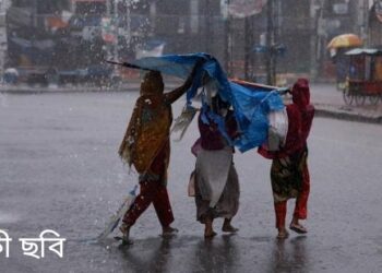 এই বৃষ্টি ‘বাড়িয়ে দেবে’ শীতের অনুভূতি