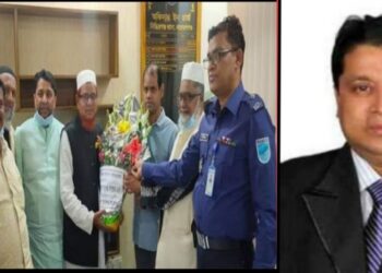 ফুল নিয়ে থানায় মতি ! নানা প্রশ্ন জনমনে