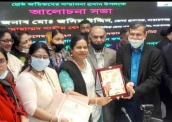 শ্র্রেষ্ঠ জয়িতার পুরষ্কারে এড. নুরজাহান
