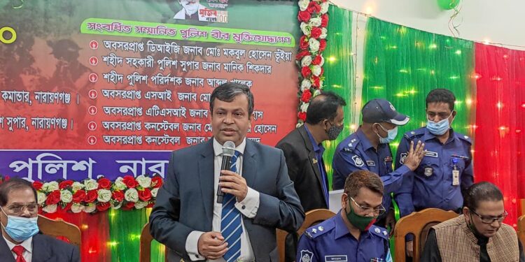 রাজাকাররা মুক্ত বাতাসে অক্সিজেন নেয়ার অধিকার রাখে না – ডিসি না.গঞ্জ