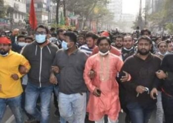 নারায়ণগঞ্জে বিজয় দিবসে জেলা ছাত্রদলের শ্রদ্ধাঞ্জলী