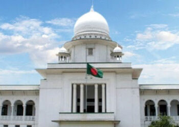 দ্বৈত নাগরিকদের তালিকা চায় হাইকোর্ট, না.গঞ্জে চাঞ্চল্য !