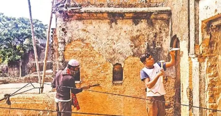 আদিরূপে ফিরছে পানাম নগর