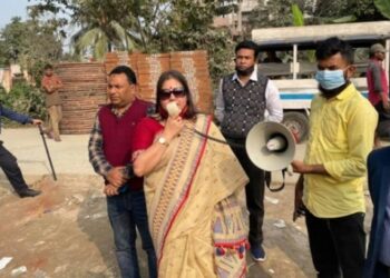 সিদ্ধিরগঞ্জে অবৈধ শীত মেলা বন্ধ করলো প্রশাসন