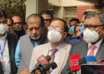 করোনা টিকা গ্রহণের আহবান জানালেন স্বাস্থ্যমন্ত্রী