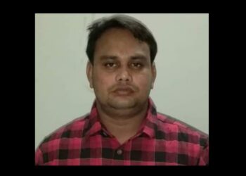 আড়াইহাজারে বিদ্যুৎস্পৃষ্টে চেয়ারম্যানের ভাইয়ের মৃত্যু