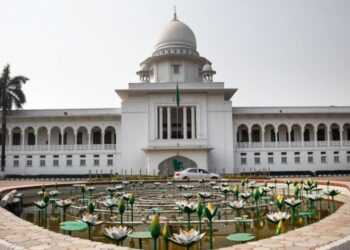নারায়ণগঞ্জে তোলপাড়, দ্বৈত নাগরিকের তথ্য চেয়েছে হাইকোর্ট