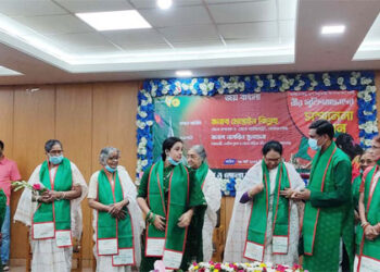 নারায়ণগঞ্জে ৭ নারী মুক্তিযোদ্ধাকে সংবর্ধনা