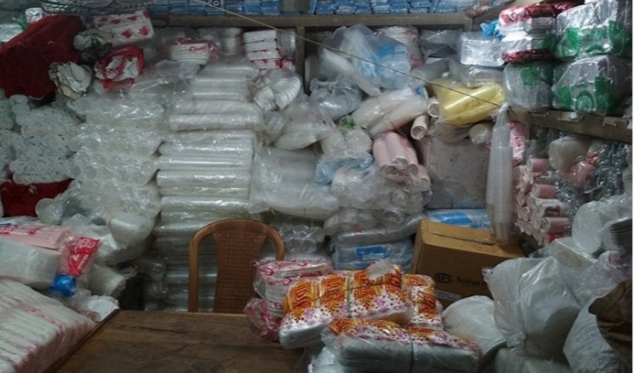 বন্দরে নিষিদ্ধ পলিথিন