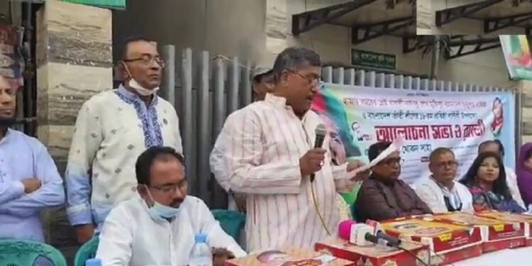 ‘আমি কিন্তু সব বলে দেব, প্রজেক্ট নিয়ে নেমেছি’-খোকন সাহা