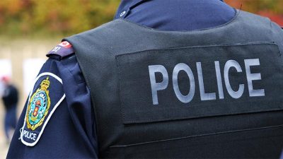 সোনারগাঁয়ে অস্ত্র ও মাদকসহ দারোগা গ্রেফতার !