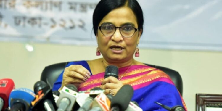 করোনার টিকার দ্বিতীয় ডোজের তারিখ জানালেন সেব্রিনা ফ্লোরা