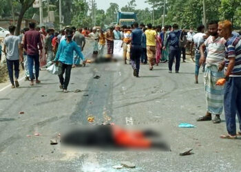 এবার রূপগঞ্জে সড়ক দুর্ঘটনায় মা-মেয়ের মৃত্যু