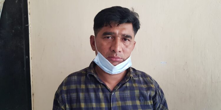 আড়াইহাজারে রোজিনা হত্যায় লিটন মেম্বার গ্রেফতার