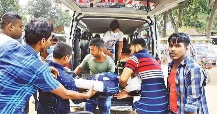 “এলোমেলো করে দে মা, চেটেপুটে খাই !”