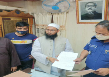 রয়েল রির্সোটের ঘটনায় মামুনুর হকের পক্ষে থানায় অভিযোগ