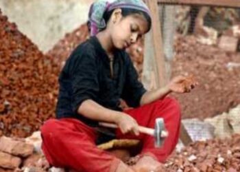 আজ মহান মে দিবস