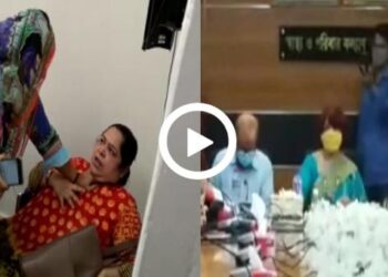 বয়কট ! তাকিয়ে রইলো টুটি চেপে ধরা সেই জেবুন্নেছা (ভিডিও)