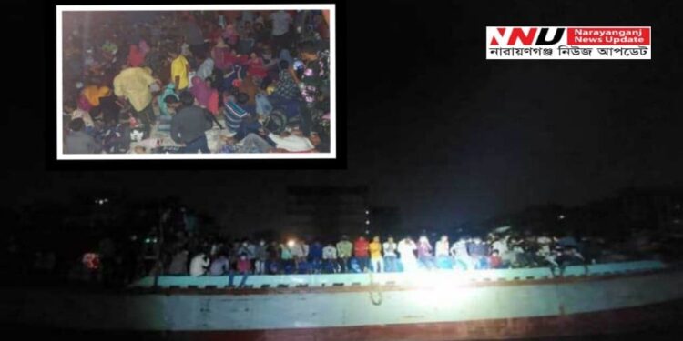 ৪ নৌযানে ১১০০ যাত্রী, ফেরত পাঠালো পুলিশ