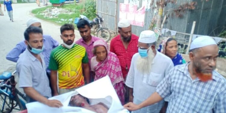 এবার ফতুল্লায় ভোররাতে ইজিবাইক চালককে জবাই